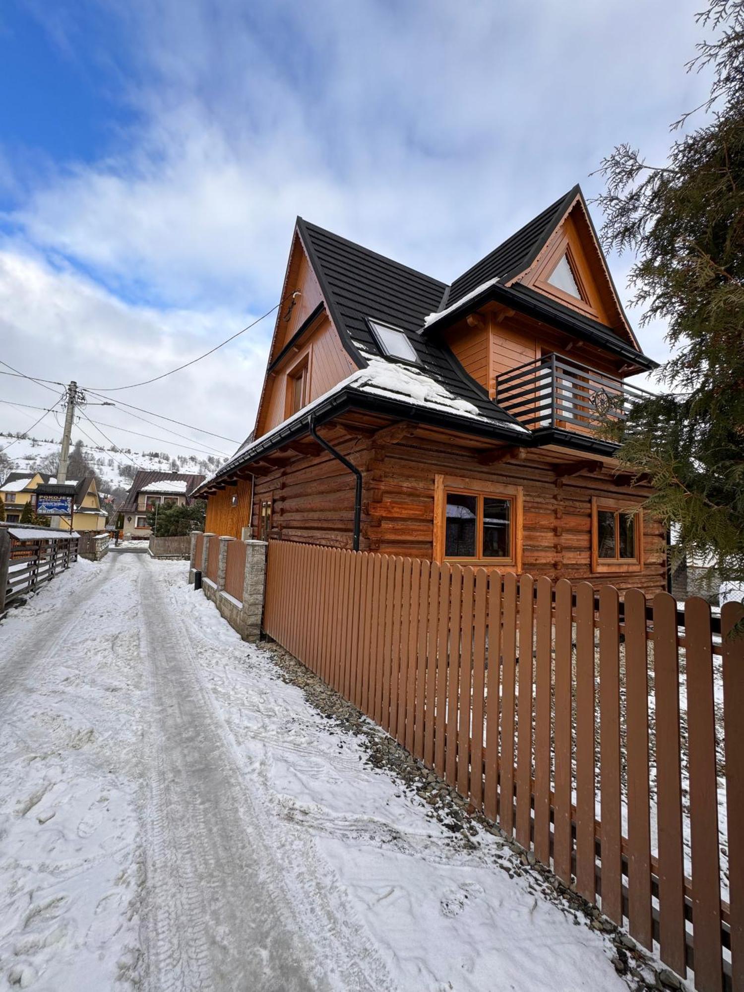 Pokoje I Apartamenty Regionalny Styl Ul Bachledy 20 ザコパネ エクステリア 写真