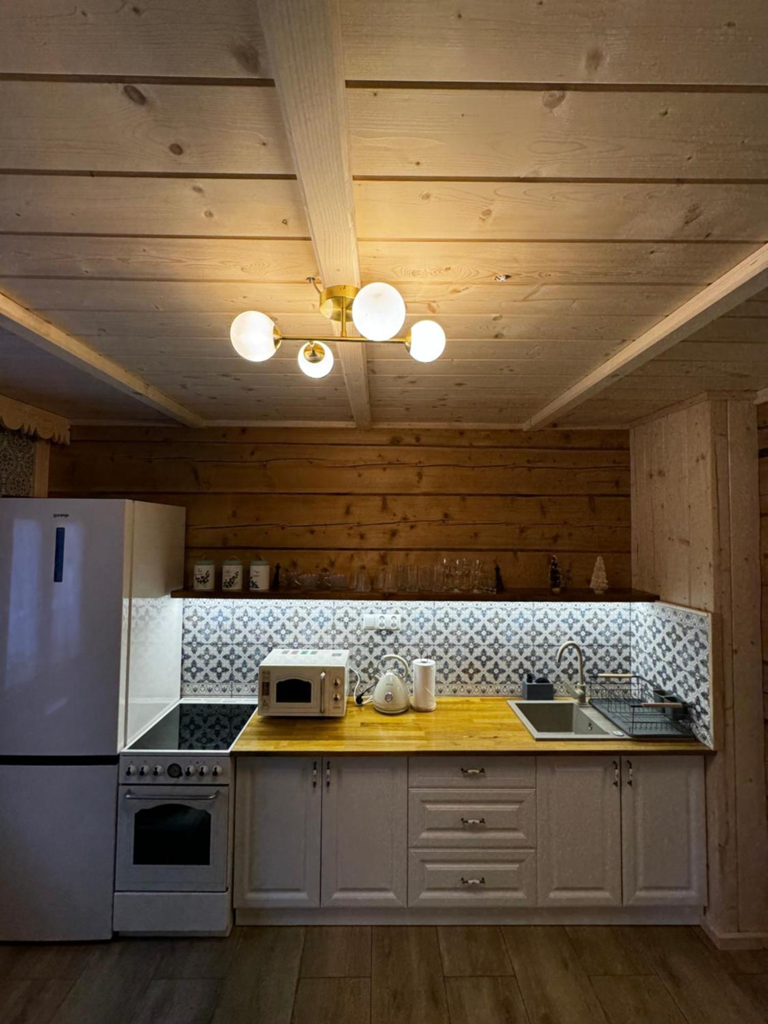 Pokoje I Apartamenty Regionalny Styl Ul Bachledy 20 ザコパネ エクステリア 写真